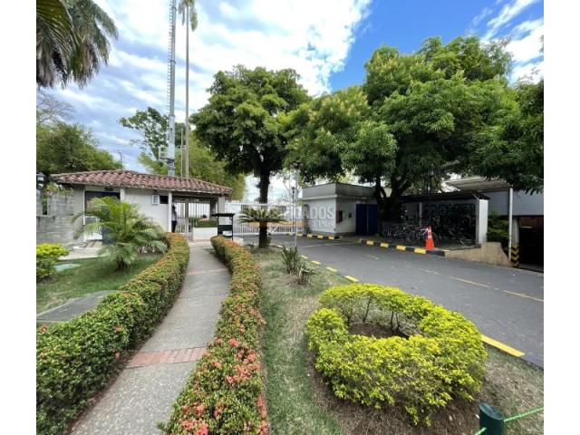 Apartamentos, Venta en Los Farallones