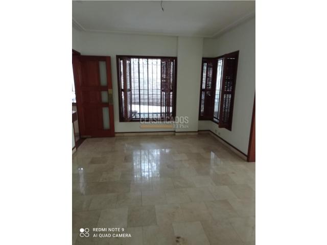 Apartamentos, Alquiler en Arboleda