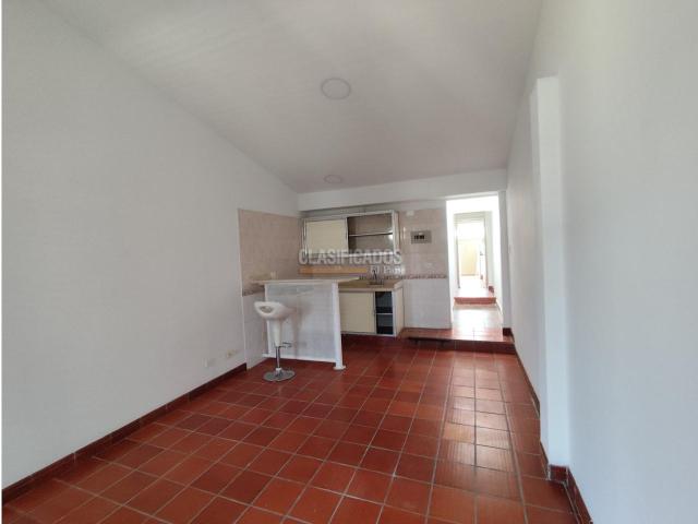 Apartamentos, Alquiler en Panamericano