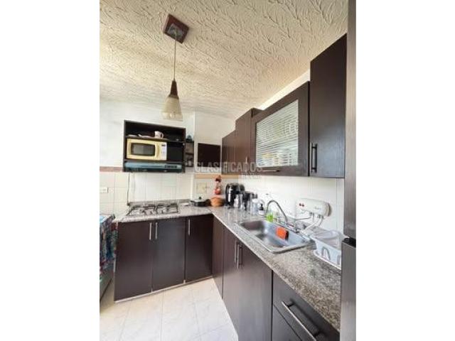 Apartamentos, Venta en Valle del Lili