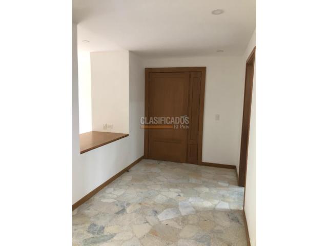 Apartamentos, Venta en Santa Rosa del Oeste