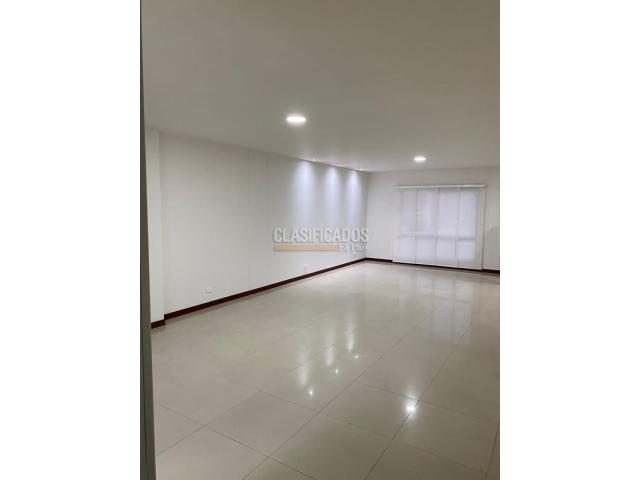 Apartamentos, Venta en Prados del Norte