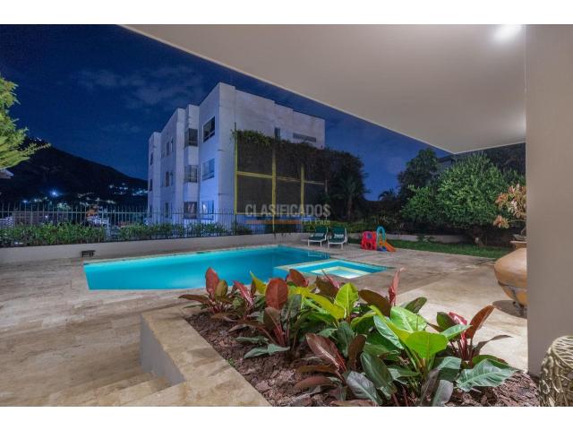 Casas, Venta en Arboleda