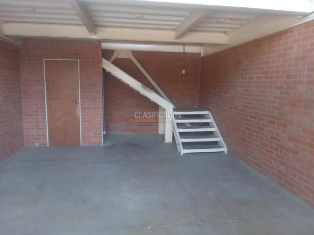 Locales y Bodegas, Alquiler en Alameda