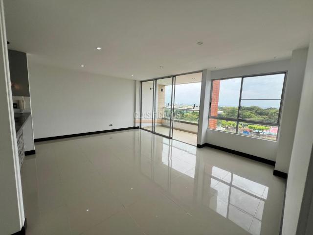 Apartamentos, Alquiler en Ciudad Jardín