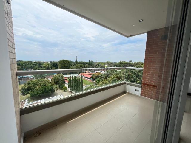 Apartamentos, Alquiler en Ciudad Jardín