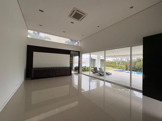 Casas, Venta en Ciudad Jardín