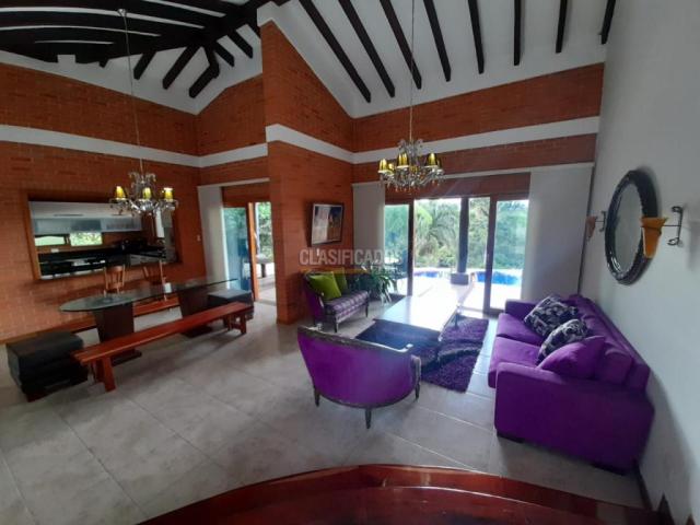 Casas, Alquiler en Pereira