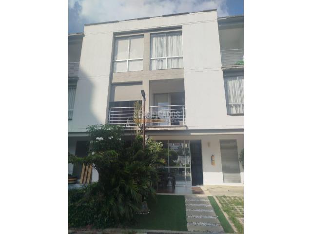 Casas, Venta en Ciudad Melendez