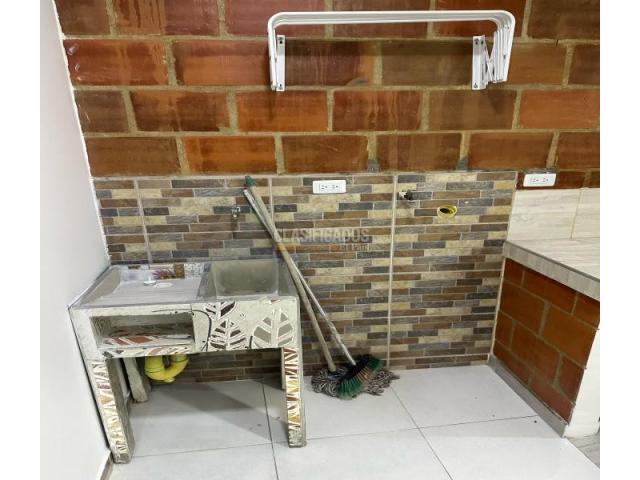 Apartamentos, Alquiler en San Antonio