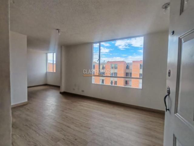 Apartamentos, Alquiler en Soacha