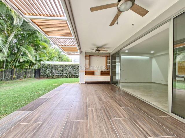 Casas, Alquiler en Pance