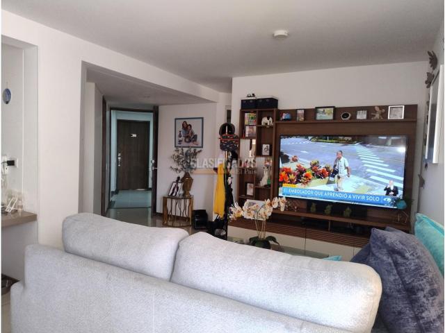 Apartamentos, Venta en La Flora