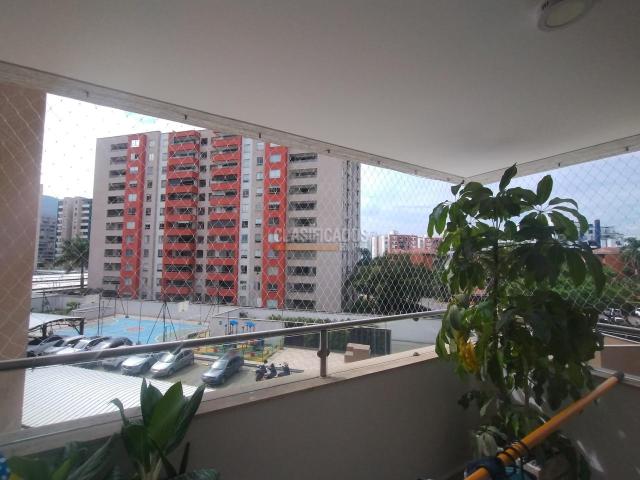 Apartamentos, Venta en La Flora