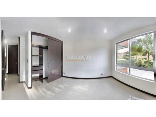 Apartamentos, Venta en Pance