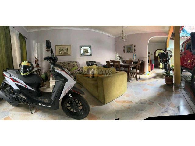 Casas, Venta en La Campiña