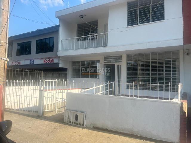 Oficinas y Consultorios, Alquiler en San Vicente