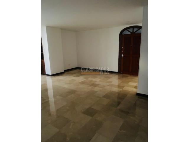 Apartamentos, Venta en Santa Teresita