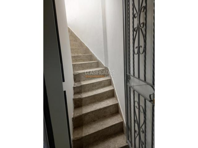 Apartaestudios, Alquiler en Santa Mónica Popular