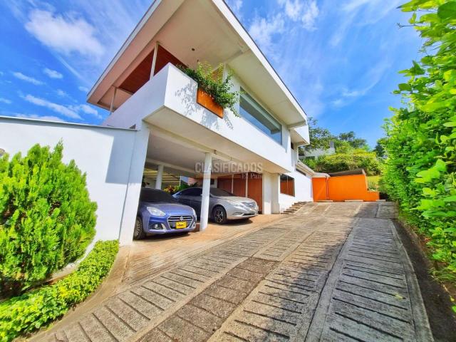 Casas, Venta en Bella Suiza