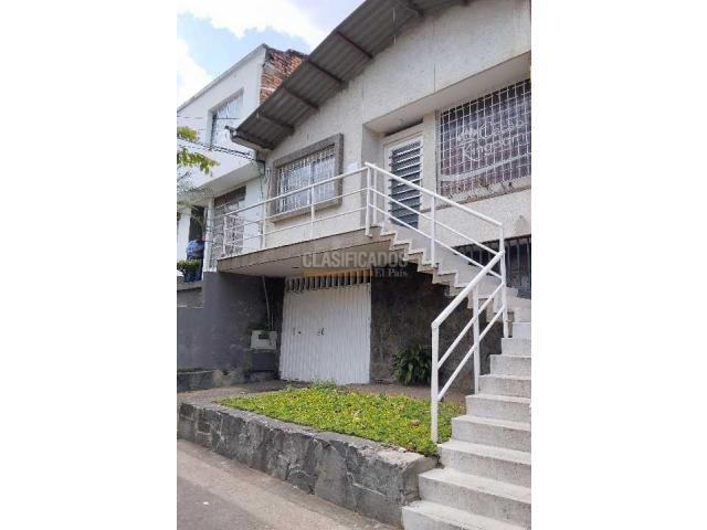 Casas, Venta en Santa Mónica Central