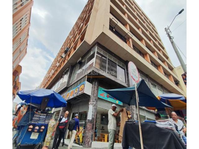 Locales y Bodegas, Venta en Centro Ccial Ciudad de Cali