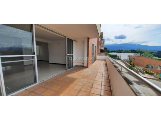 Apartamentos, Venta en Ciudad Jardín