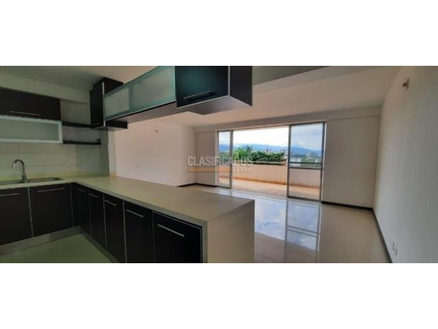 Apartamentos, Venta en Ciudad Jardín