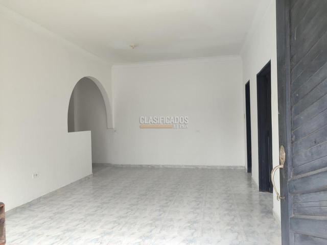 Apartaestudios, Alquiler en El Troncal