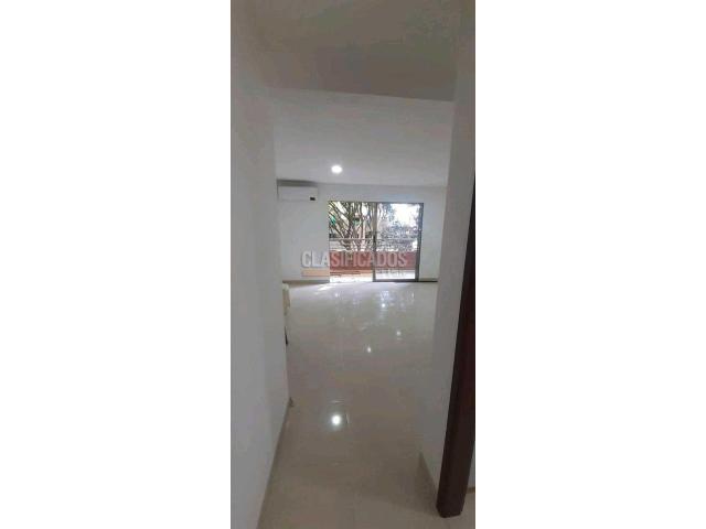 Apartamentos, Venta en Valle del Lili