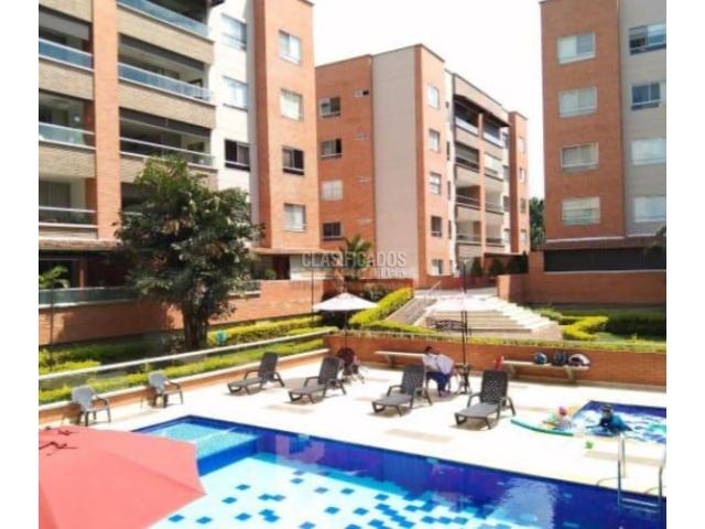 Apartamentos, Venta en Pance