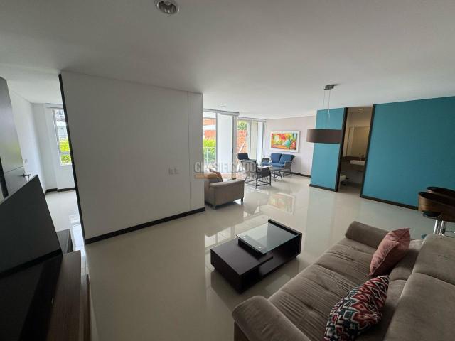 Apartamentos, Venta en Pance