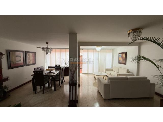 Casas, Venta en San Joaquín