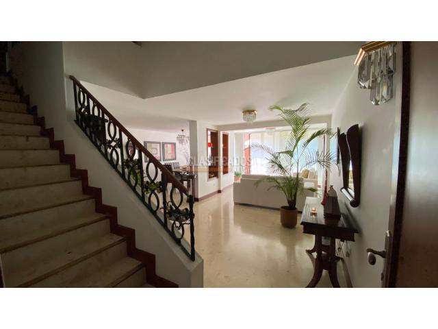 Casas, Venta en San Joaquín