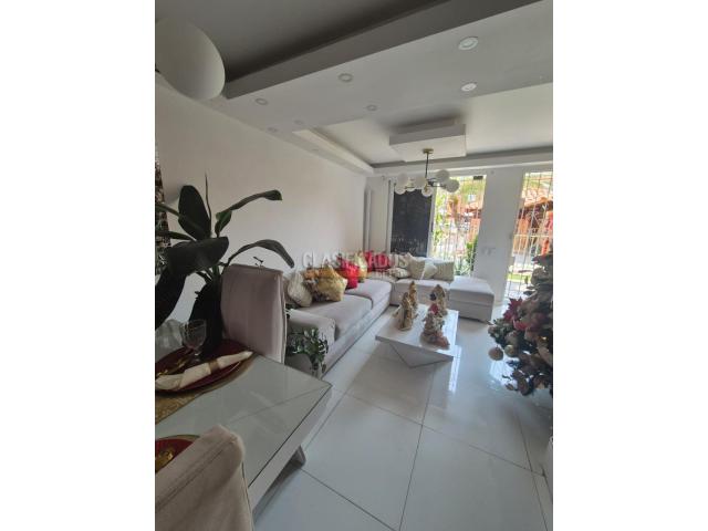 Casas, Venta en Valle del Lili