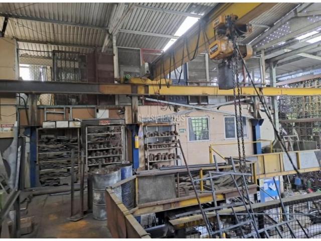 Locales y Bodegas, Venta en El Troncal