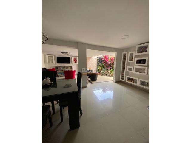 Casas, Venta en Prados del Limonar