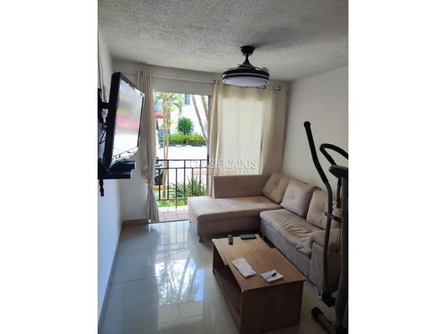 Apartamentos, Venta en Valle del Lili