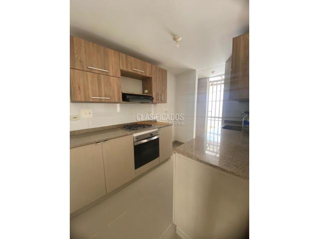 Casas, Venta en Ciudad Country