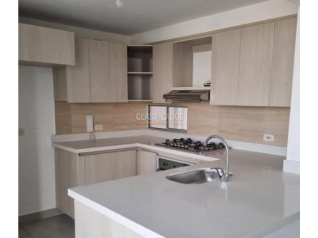 Apartamentos, Venta en Ciudad Country