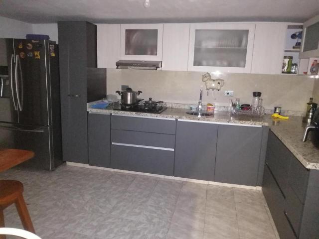 Casas, Venta en Almendros