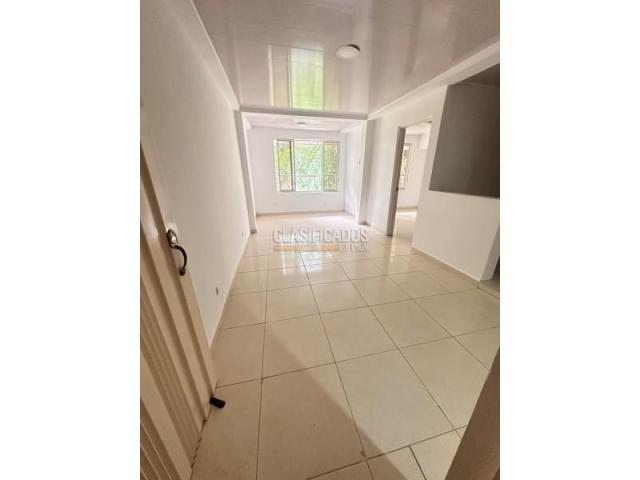 Apartamentos, Alquiler en Ciudad 2.000