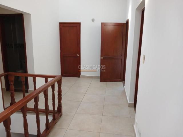 Oficinas y Consultorios, Alquiler en Versalles