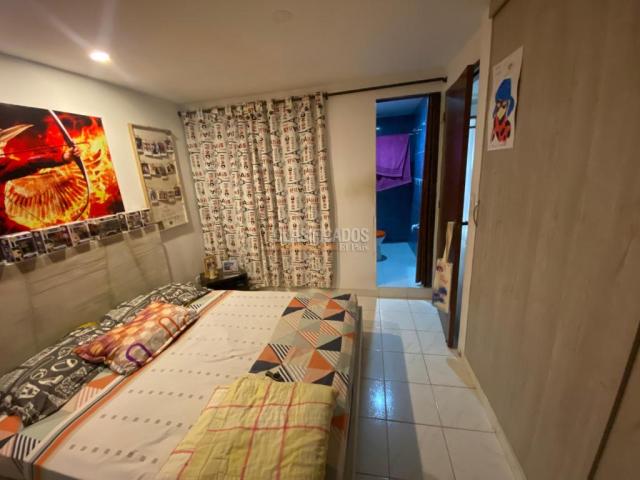 Edificios, Venta en Las Granjas