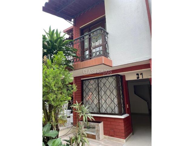 Casas, Venta en Camino Real