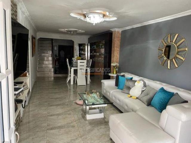 Casas, Venta en Ciudad Modelo