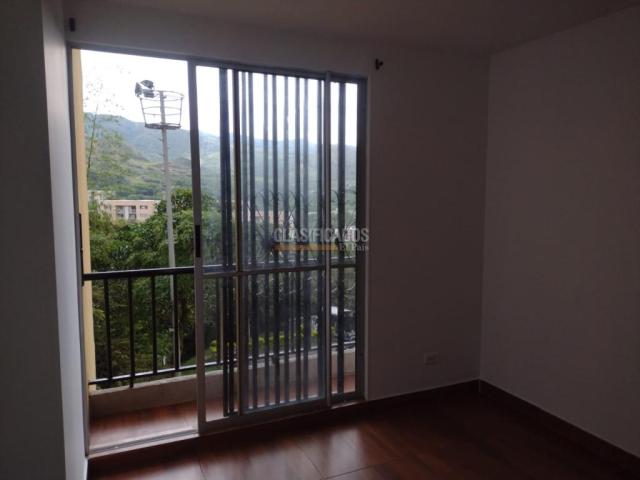 Apartamentos, Alquiler en Aguacatal