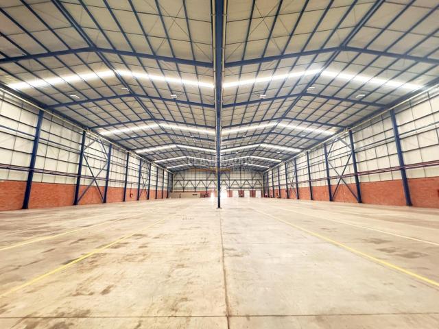 Locales y Bodegas, Alquiler en Yumbo