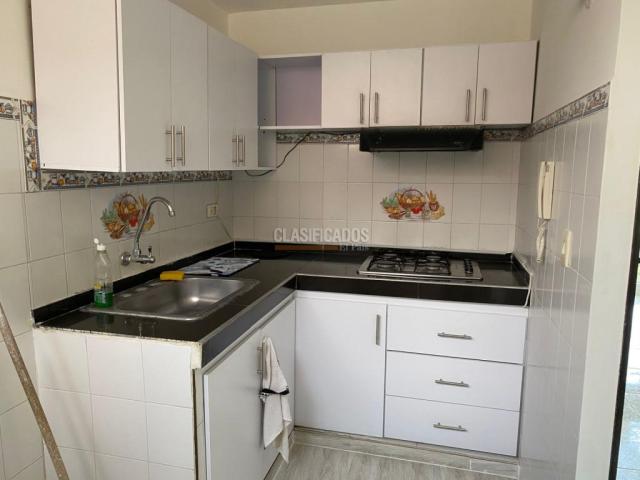 Apartamentos, Venta en Acopi