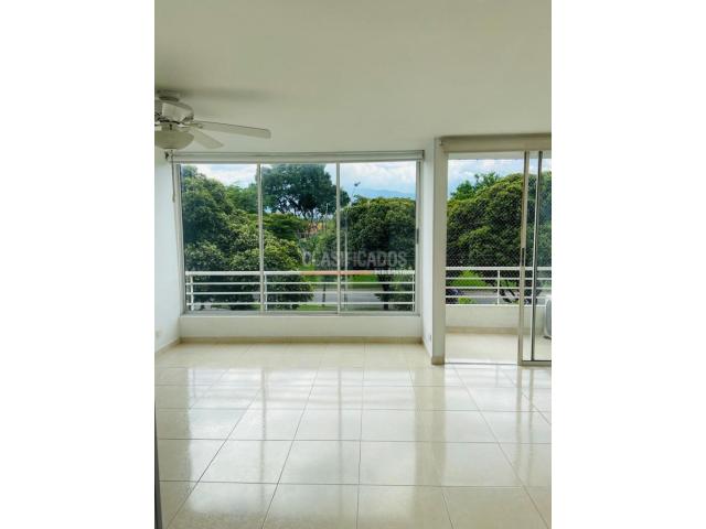 Apartamentos, Venta en Valle del Lili